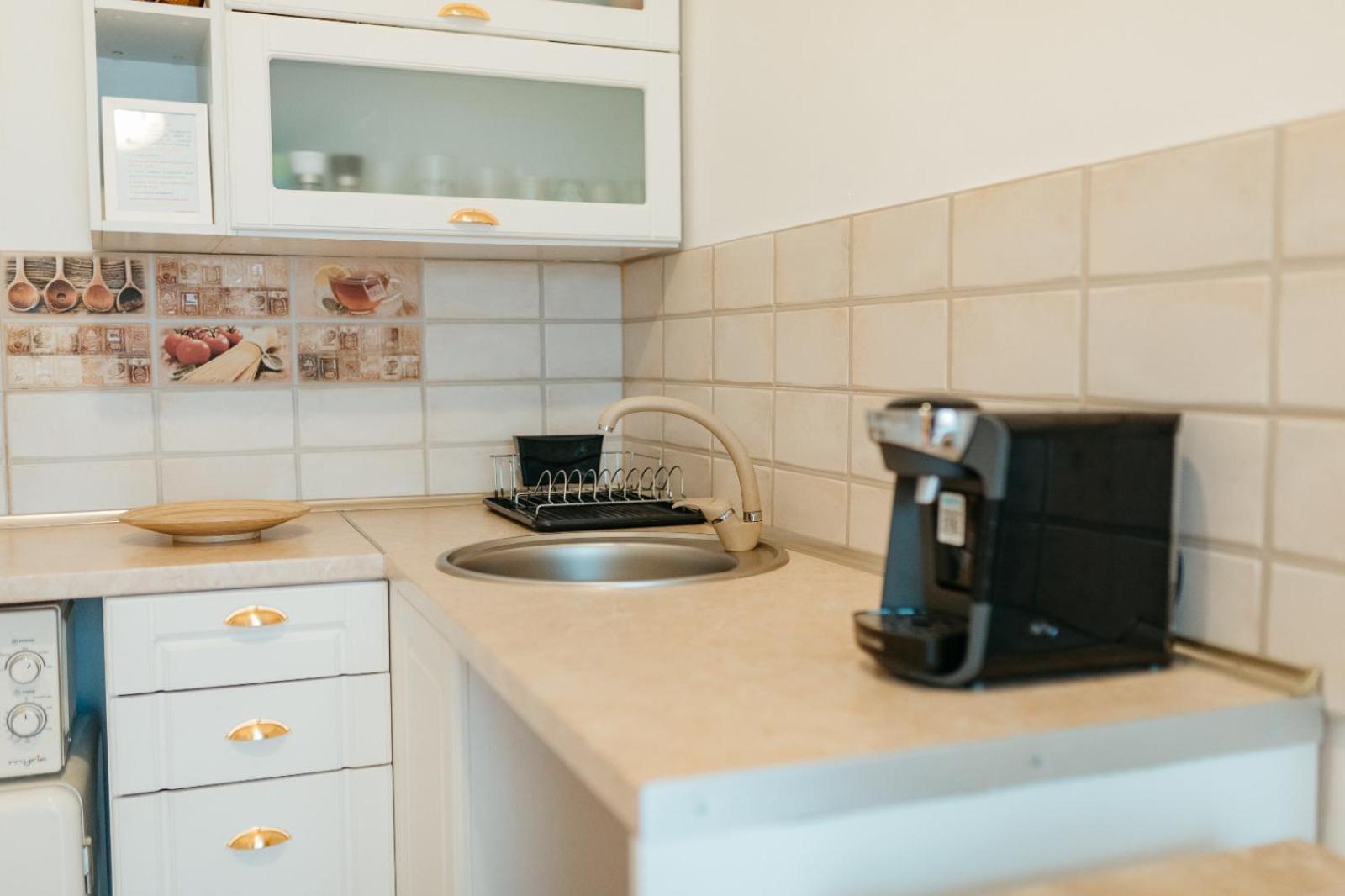 Flh - Apartament Mai Cu Aroma De Cafea Si Ceai Сибиу Екстериор снимка