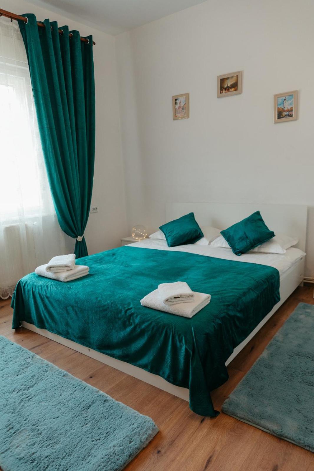 Flh - Apartament Mai Cu Aroma De Cafea Si Ceai Сибиу Екстериор снимка